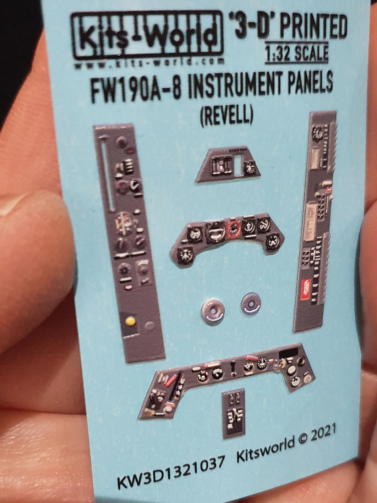 Kits World Focke-Wulf FW190A-8 Instrument Panels 1:32 Decals Revell Kits 03874