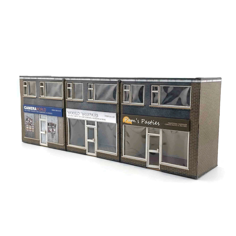 Scale Model Scenery KX089 Low-Relief 1970's Terraced Shops OO/HO Gauge