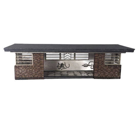 Scale Model Scenery KX097 1930's Art Deco Bus Shelter OO/HO Gauge