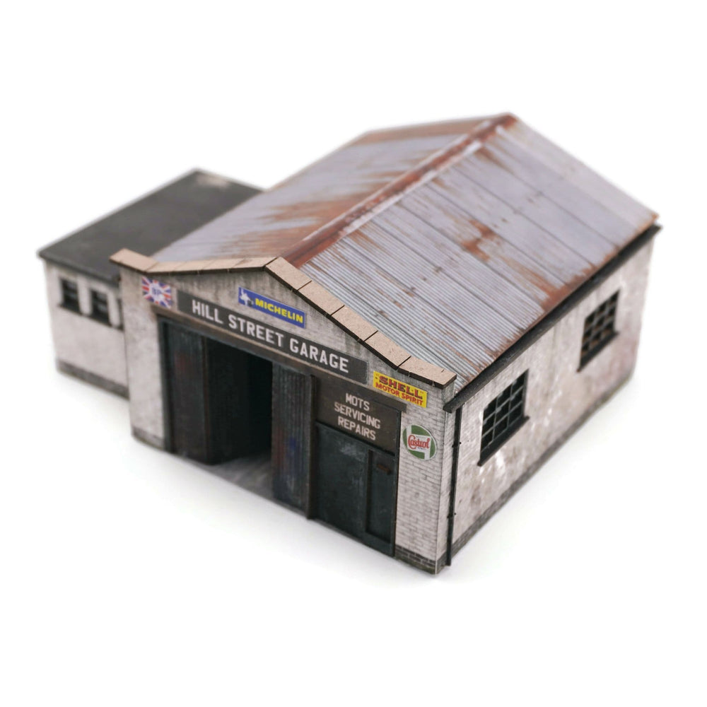 Scale Model Scenery KX112 Backstreet Garage OO/HO Gauge