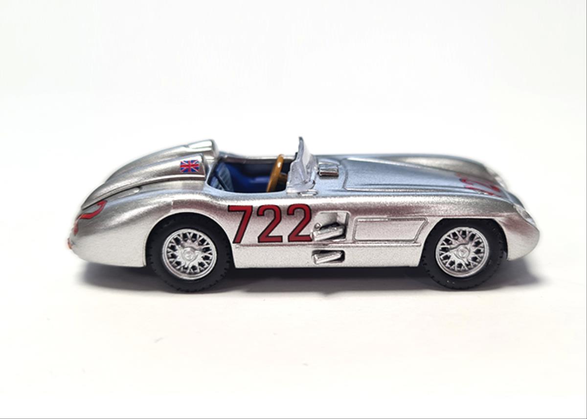 Legrand 87302 Legrand MB 300 SLR Roadster 722 Stirling Moss HO