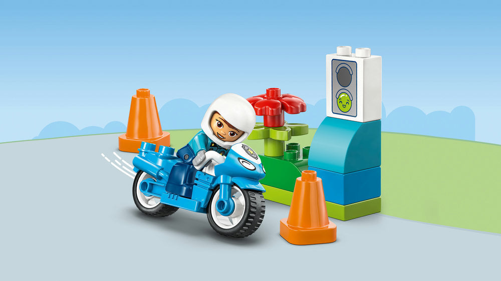 LEGO DUPLO Town 10471 Blue Police Motorcycle Age 2+ 11pcs