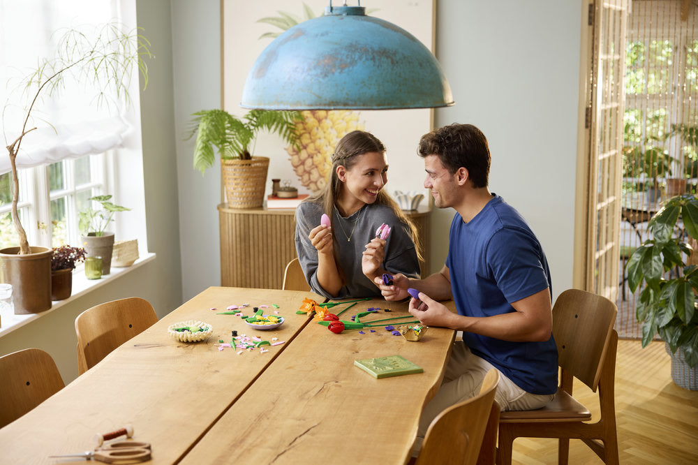 LEGO Botanicals 11501 Tulip Bouquet Age 18+ 576pcs