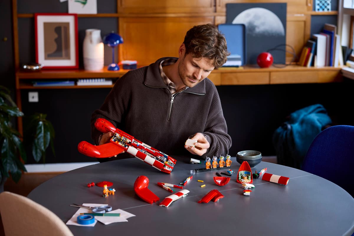 LEGO Ideas 21367 Tintin Moon Rocket Age 18+ 1283pcs