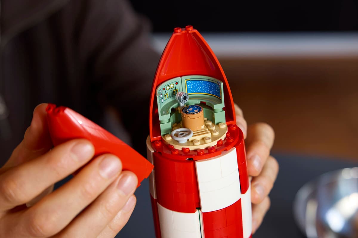 LEGO Ideas 21367 Tintin Moon Rocket Age 18+ 1283pcs