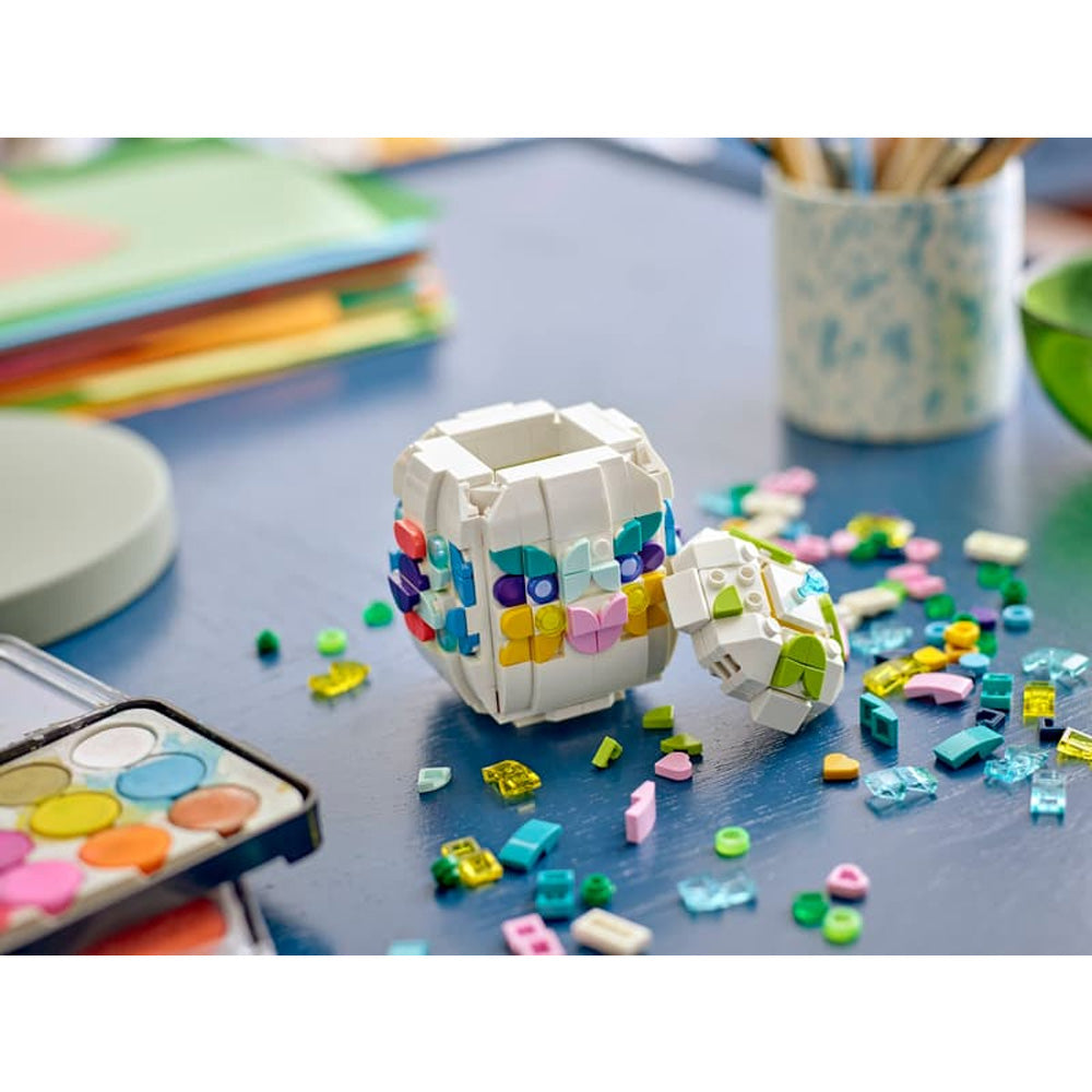 LEGO 40816 Decorative Easter Egg Age 9+ 386pcs