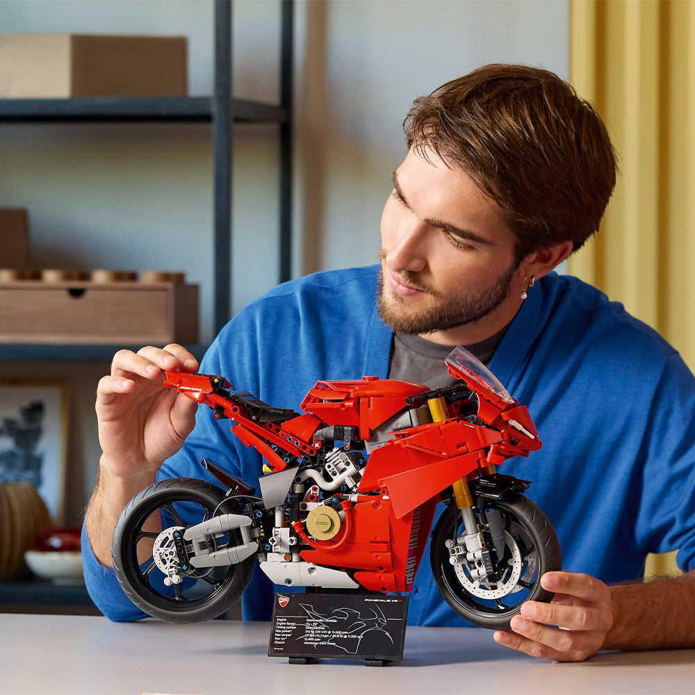 LEGO Technic 42202 Ducati Panigale V4 S Motorcycle Age 18+ 1603pcs