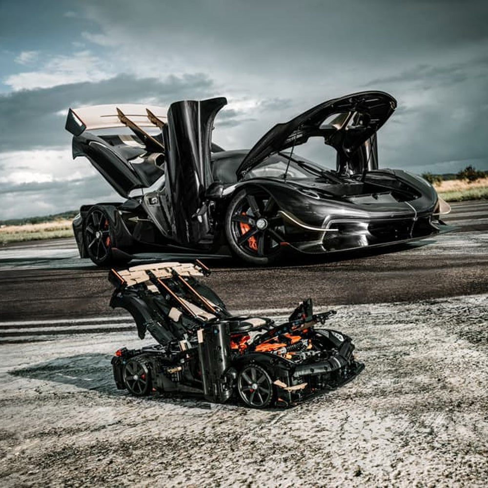 LEGO Technic 42232 Koenigsegg Sadair's Spear Megacar Age 18+ 4104pcs