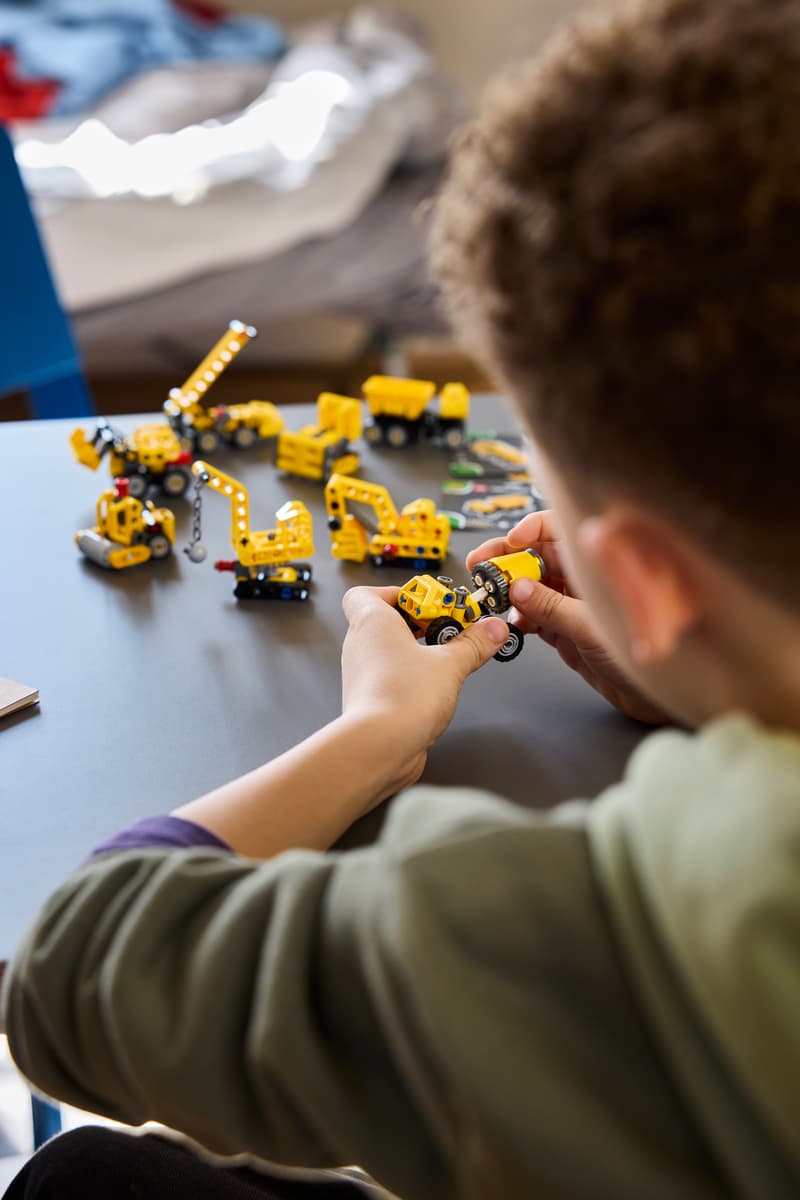LEGO Technic 42233 Mighty Machines Age 7+ 44pcs