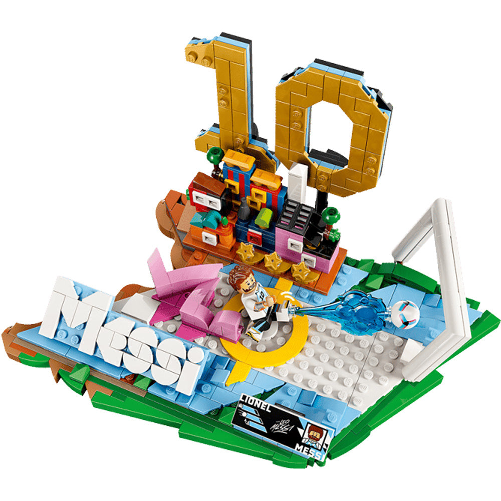 LEGO Editions 43011 Lionel Messi - Football Highlights Age 10+ 500pcs