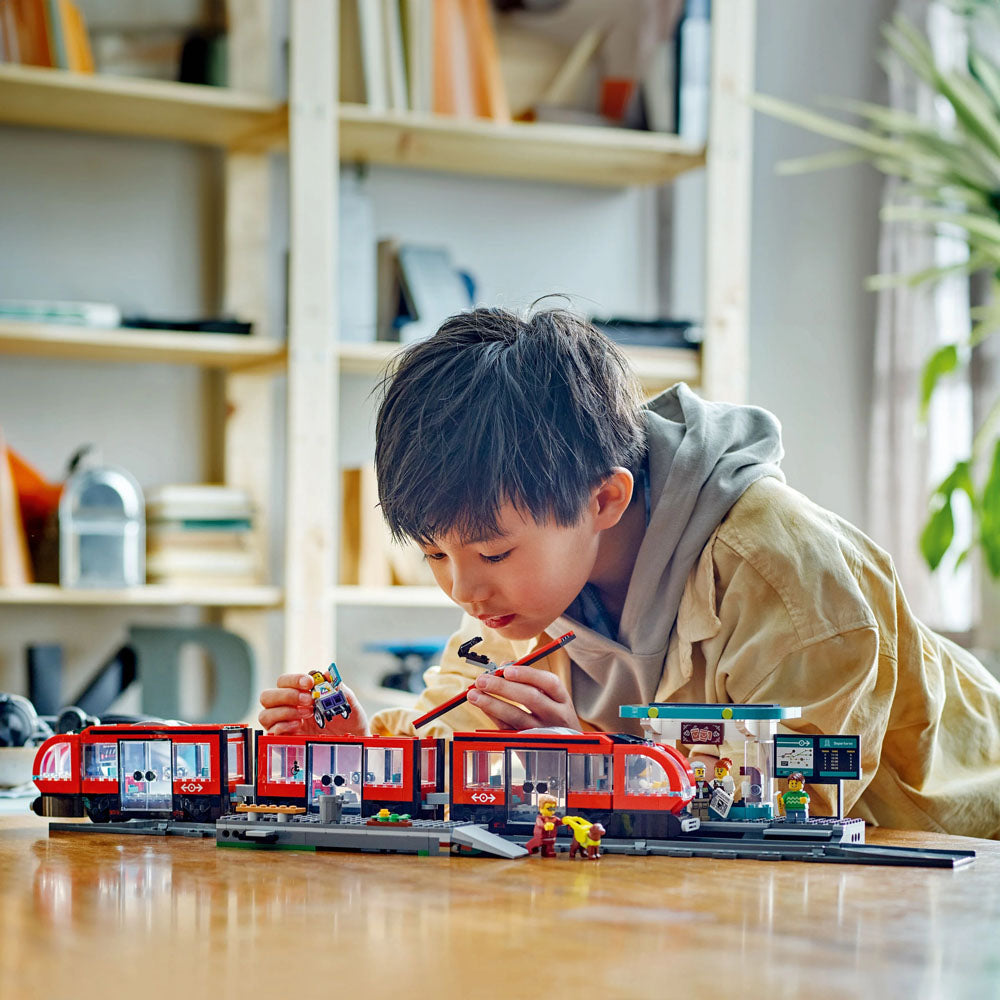 LEGO City 60423 Downtown Tram and Station Age 7+ 811pcs
