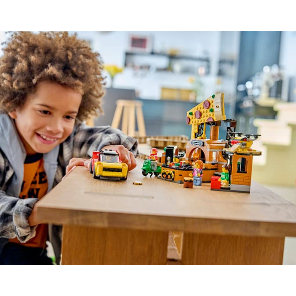 LEGO City 60496 Pizza Delivery Experience with Vehicles Age 6+ 494pcs