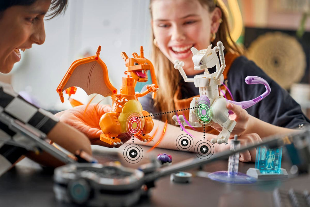 LEGO Pokémon 72163 SMART Play: Mewtwo's Lab Break Age 10+ 605pcs