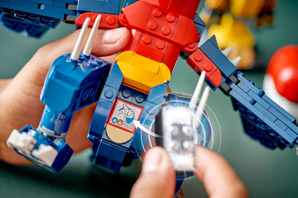 LEGO Pokémon 72165 SMART Play: Umbreon vs. Garchomp Championship Battle Age 10+ 831pcs