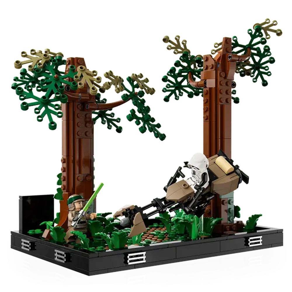 LEGO Star Wars 75353 Endor Speeder Chase Diorama Age 18+ 608pcs