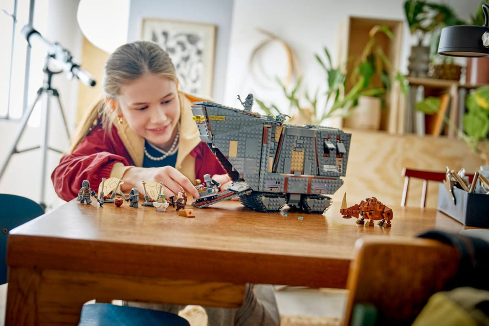 LEGO Star Wars 75453 Offworld Sandcrawler and Mudhorn Age 14+ 1683pcs