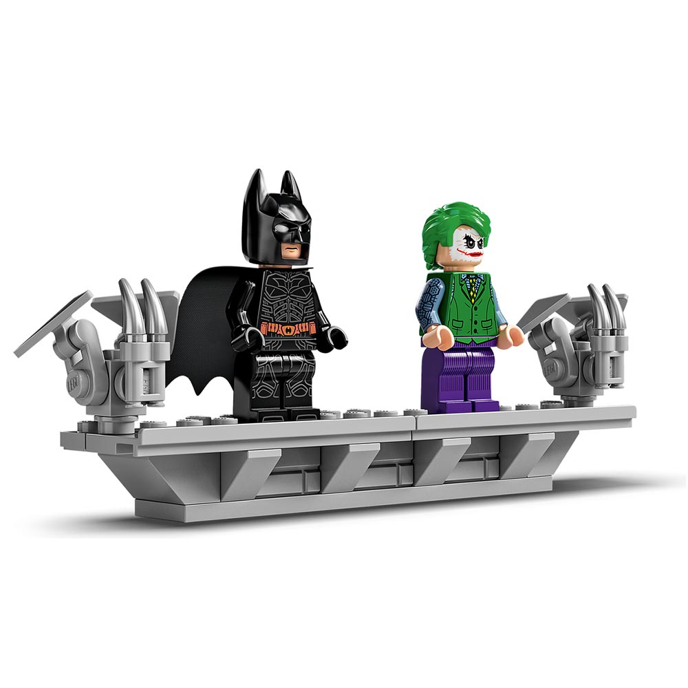 LEGO 76240 DC Batman Batmobile Tumbler 2049pcs Age 18+