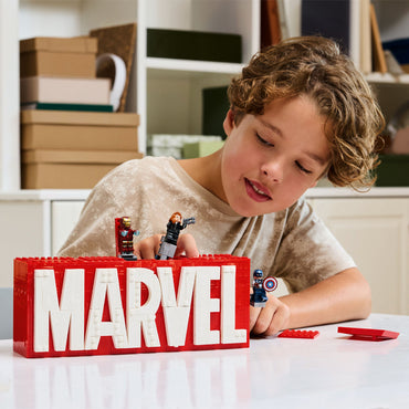 LEGO Marvel 76313 MARVEL Logo & Minifigures Age 12+ 931pcs