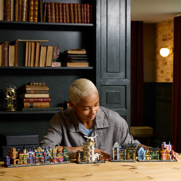 LEGO Harry Potter 76444 Diagon Alley Wizarding Shops Age 18+ 2750pcs
