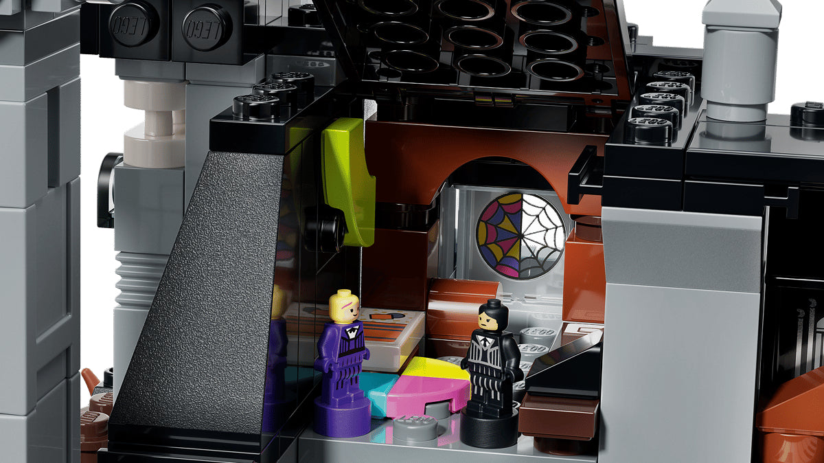 LEGO Wednesday 76788 Nevermore Academy Age 10+ 890pcs