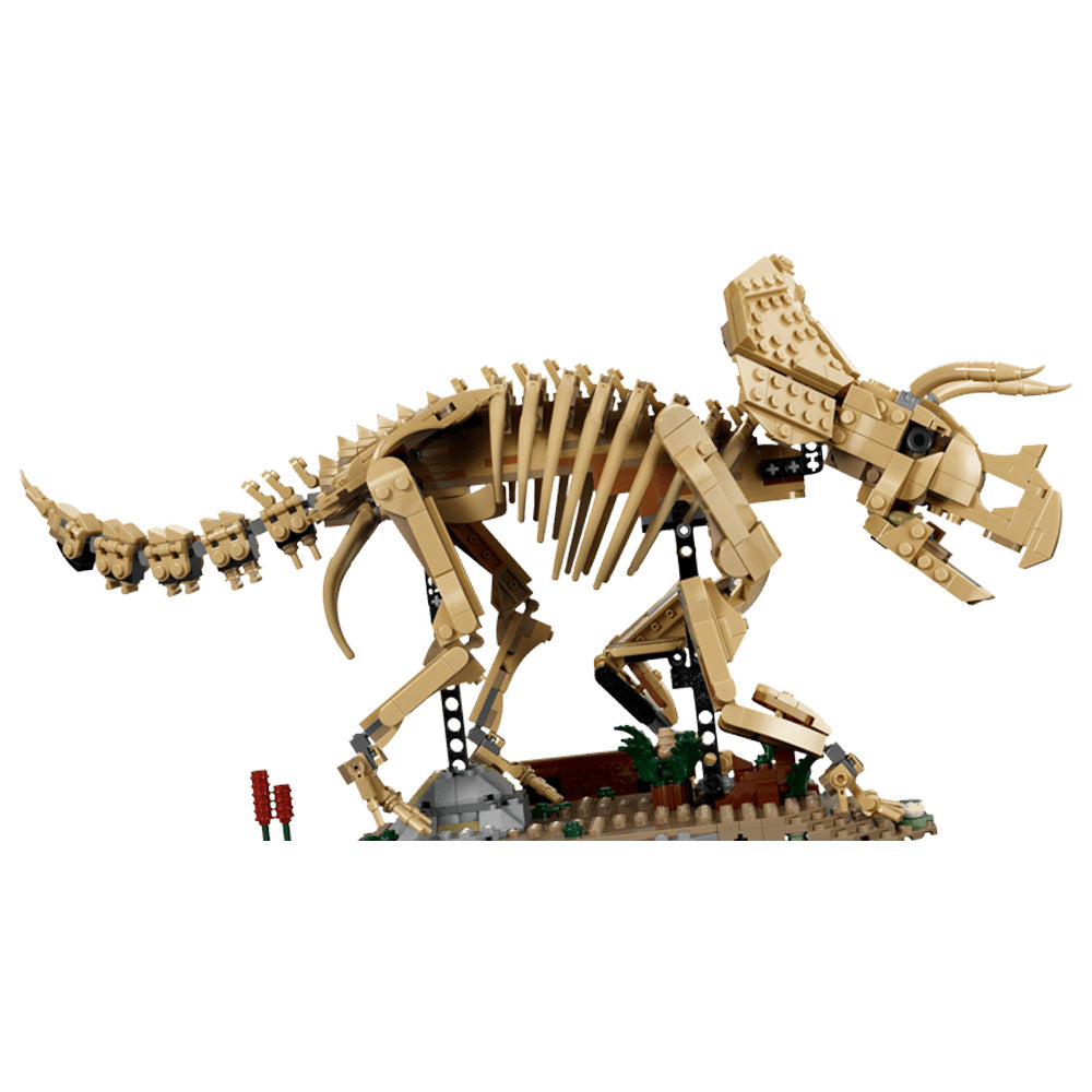 LEGO Jurassic World 77985 Dinosaur Fossils: Triceratops Age 18+ 1154pcs