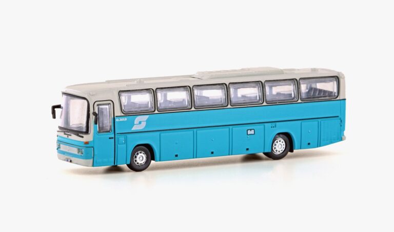 miNis LC4424  Mercedes Benz O303 RHD OBB Bahnbus N Gauge