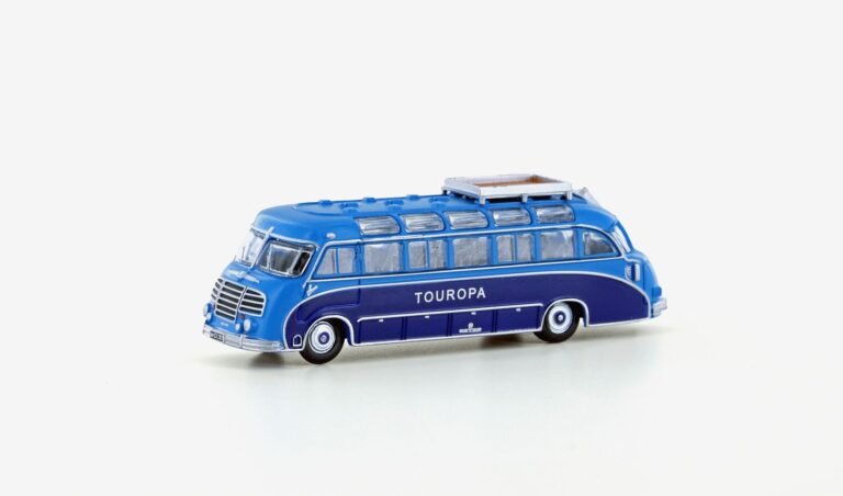 miNis LC4455  Setra S8 Touropa N Gauge