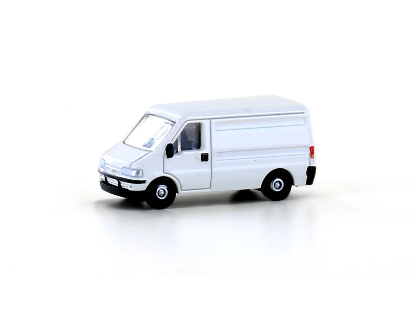 miNis Fiat Ducato II Van White LKLC61210 N Gauge