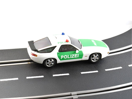 Le Mans Miniatures Porsche 928 Polizei LMM132105M-POL 1:32