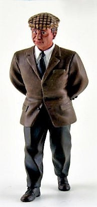 Le Mans Miniatures Monsieur Ferdinand Ferry Porsche Figurine 1:32 LMMFLM132068M