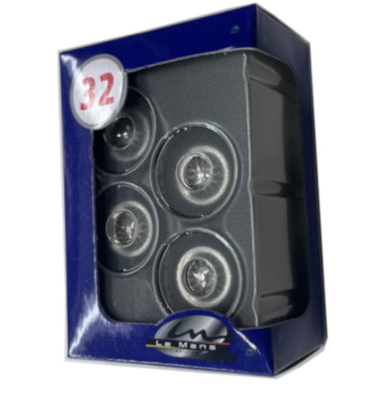 Le Mans Miniatures Spare Wheel Set LMMSPA132039 1:32