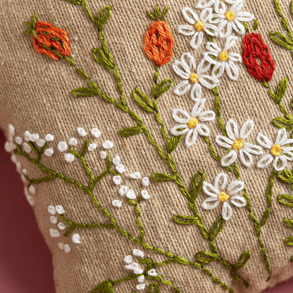 Corinne Lapierre Linen Lavender Bags Embroidery Kit - Bees