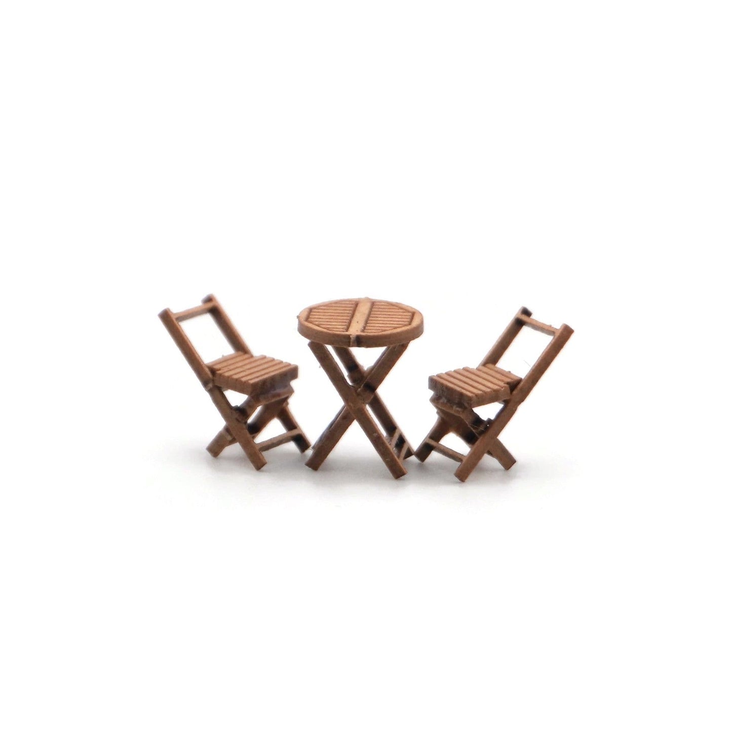 Scale Model Scenery LX566 Wooden Bistro Tables & Chairs OO/HO Gauge