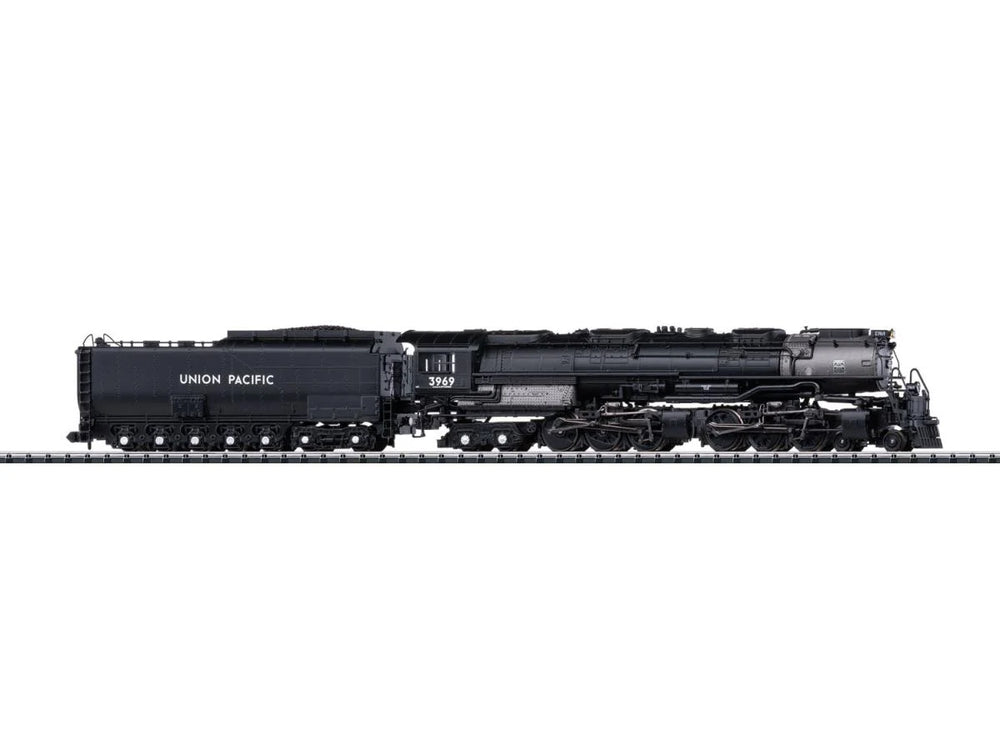 Minitrix UP 3969 Challenger Steam Locomotive (DCC-Sound) M16488 N Gauge