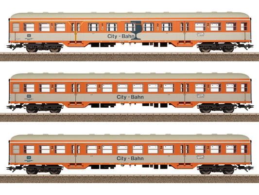 Trix M23234 DB City-Bahn Cologne-Gummersbach Coach Set (3) IV HO Gauge