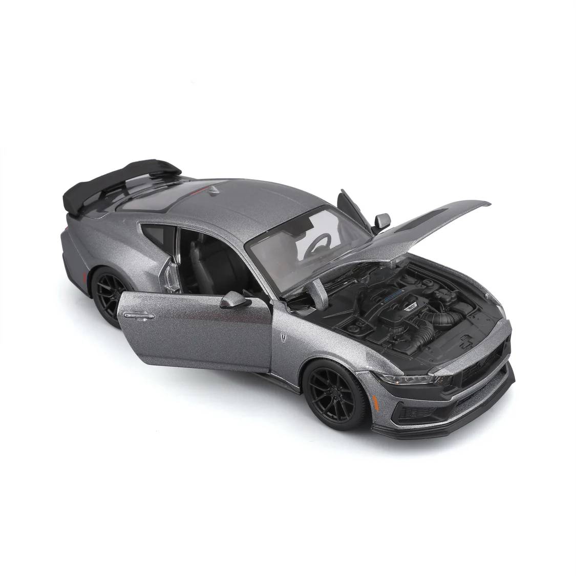Maisto 1:24 Ford Mustang Darkhorse 2024 Grey M32925