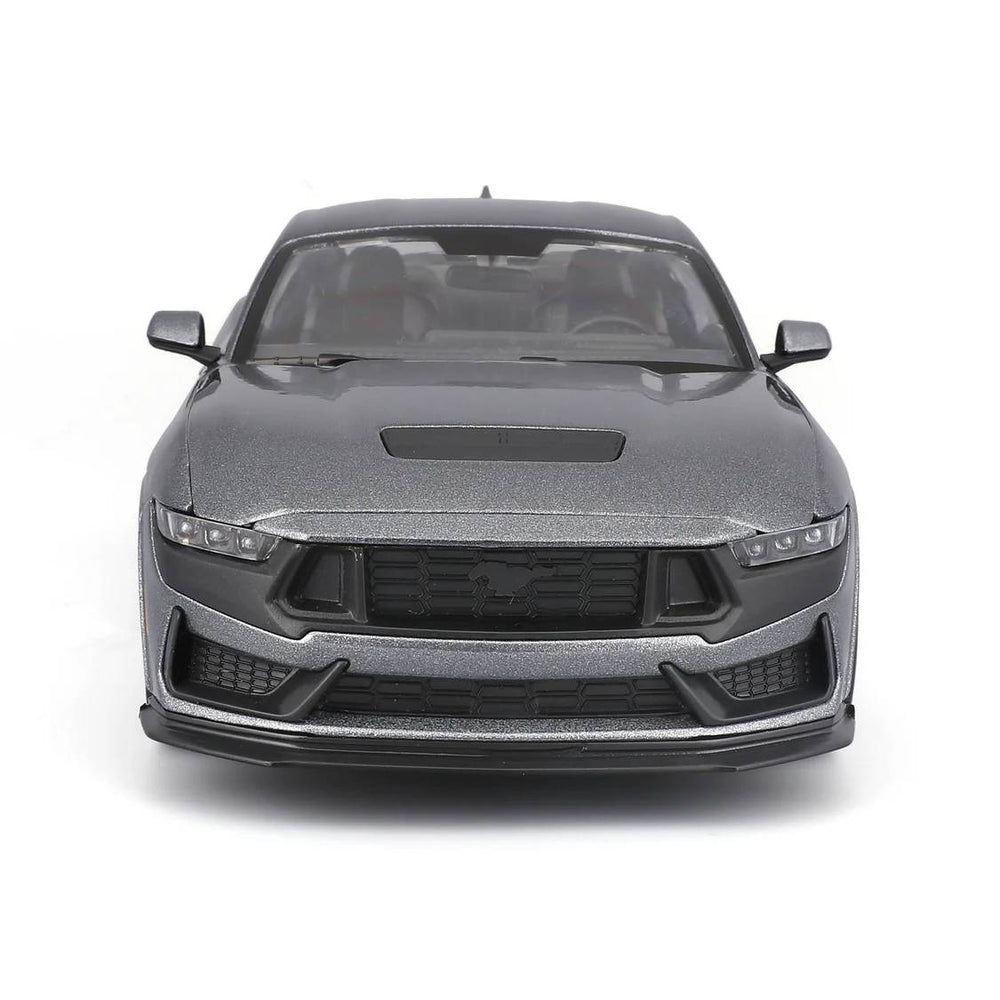 Maisto 1:24 Ford Mustang Darkhorse 2024 Grey M32925