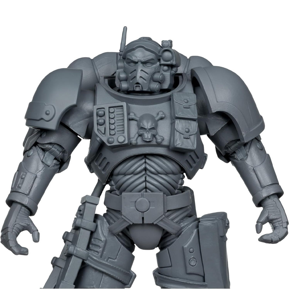 McFarlane Warhammer 40k Ultramarines: Lieutenant in Phobo Armour AP 7" Figure
