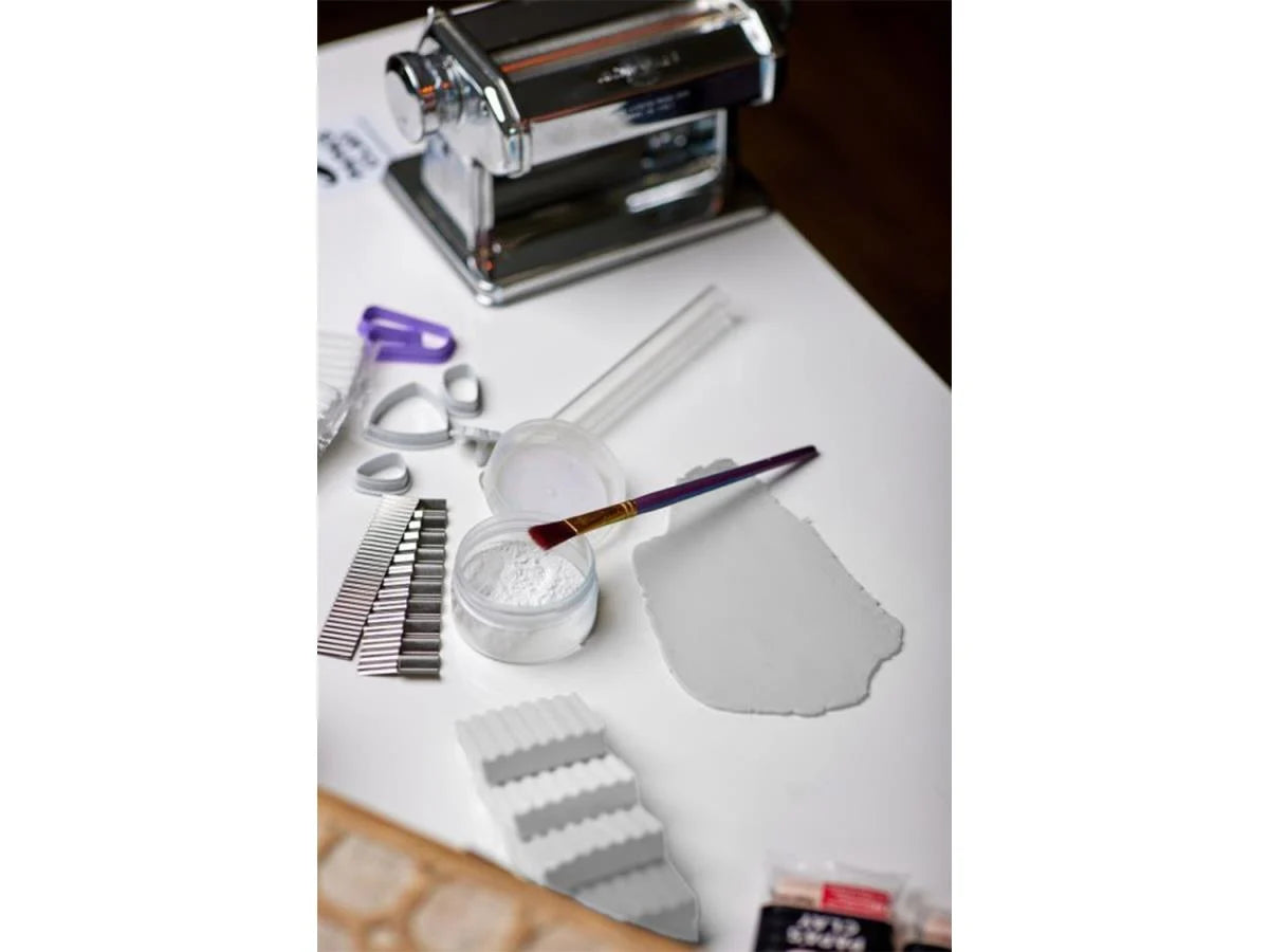 Modelcraft Premium Air-Dry Clay (1) MCPAC300