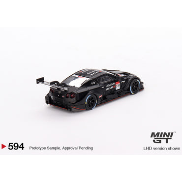 MiniGT Nissan GT-R Nismo GT500 Super GT Series 1:64 Diecast Model MGT00594-L