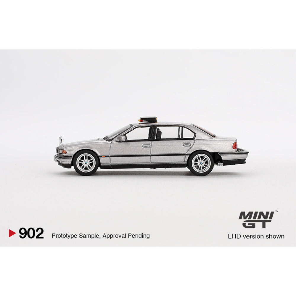 MiniGT James Bond 007 BMW 750iL Tomorrow Never Dies 1:64 Diecast Model (English)