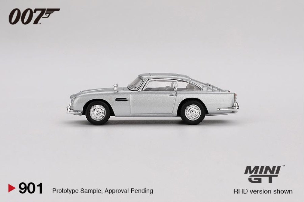 MiniGT James Bond Aston Martin DB5 Casino Royale Chinese 1:64 Diecast 0909-007SC