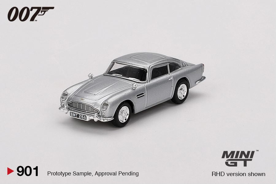MiniGT James Bond Aston Martin DB5 Casino Royale Trad. Chinese 1:64 0909-007TC