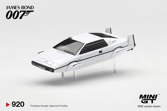 MiniGT Lotus Esprit S1 Spy Who Loved Me Submarine RHD English 1:64 0920-007E