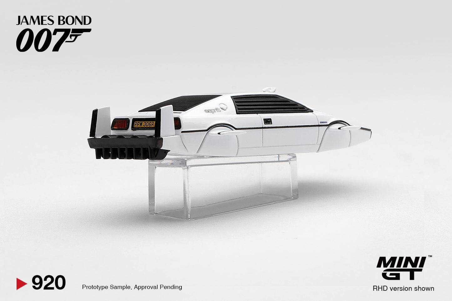 MiniGT Lotus Esprit S1 Spy Who Loved Me Submarine RHD Hungarian 1:64 0920-007H