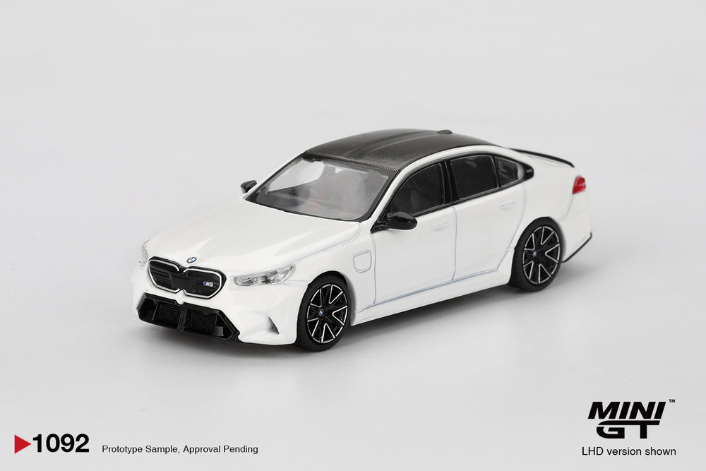 MiniGT BMW M5 Alpine White (RHD) 1:64 Diecast Car 1092-R
