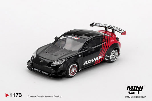MiniGT Toyota GR86 LB Nation Advan (RHD) 1:64 Diecast Car 1173-R