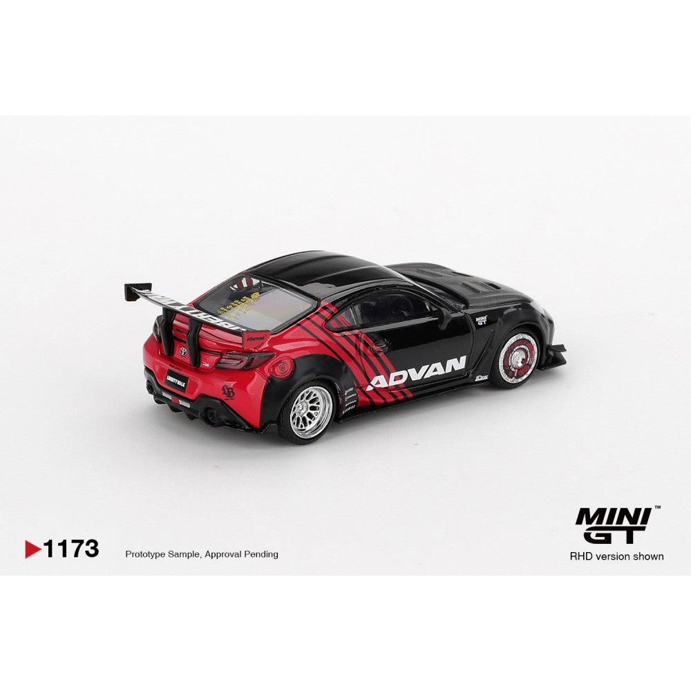 MiniGT Toyota GR86 LB Nation Advan (RHD) 1:64 Diecast Car 1173-R