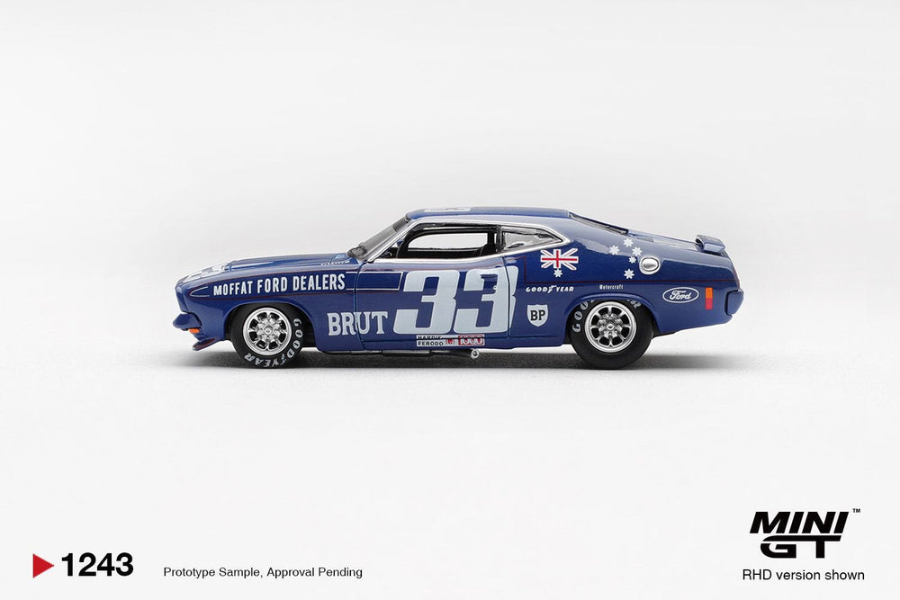 MiniGT Ford XB Falcon GT No.33 1974 Bathurst 1:64 Diecast Car 1243-R
