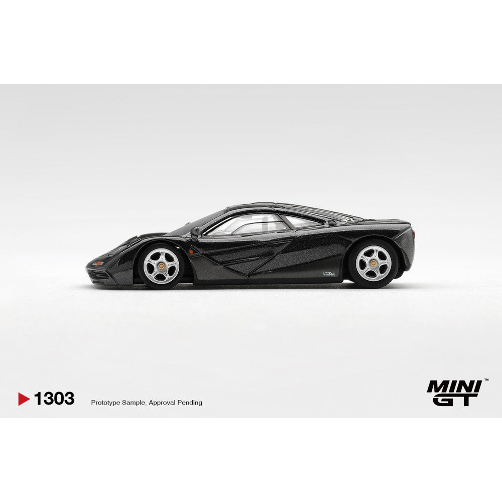 MiniGT Mclaren F1 Blue Black Metallic 1:64 Diecast Car 1303-L